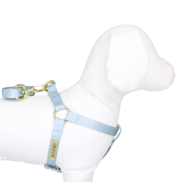 Peitoral com Guia em Seda para Cães Pata Chic – Cinza